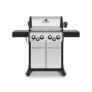 Broil King Crown S490 Front View Closed