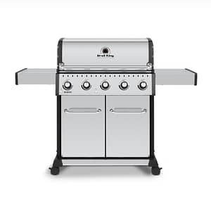 Broil King Baron S520 PRO IR Gas Grill Front View Closed