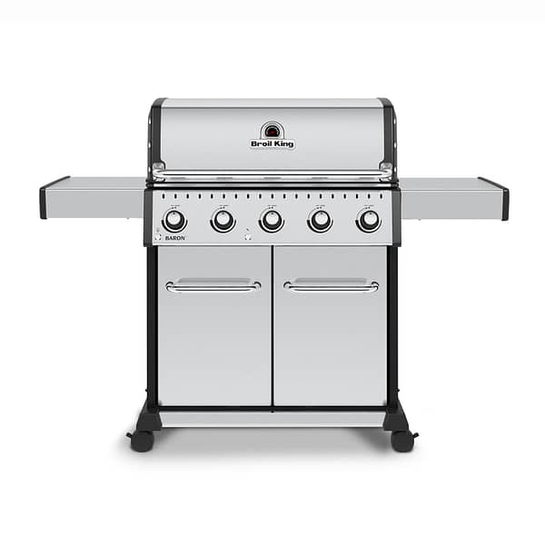 Broil King Baron S520 PRO IR Gas Grill Front View Closed